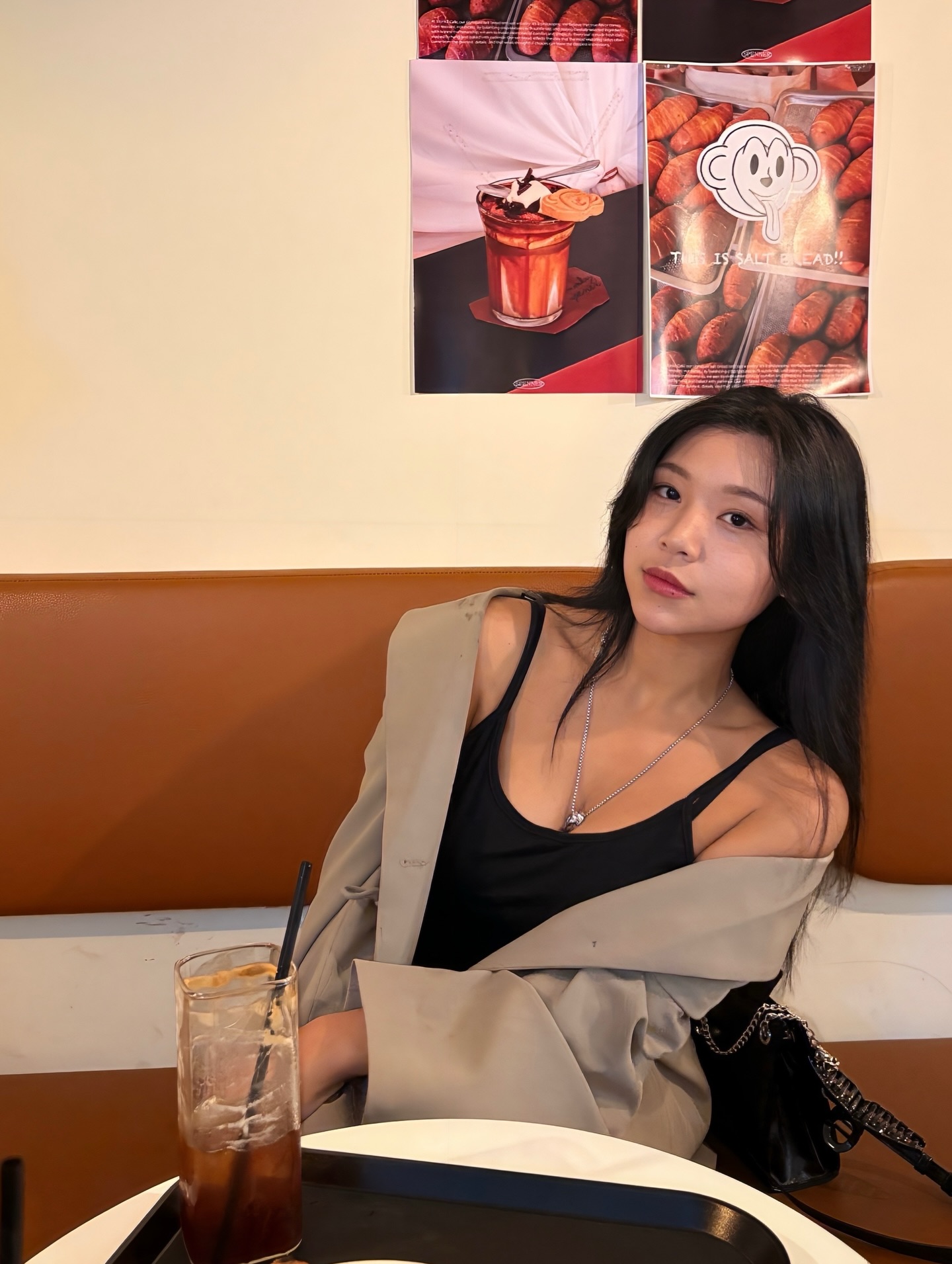 강이나 사진